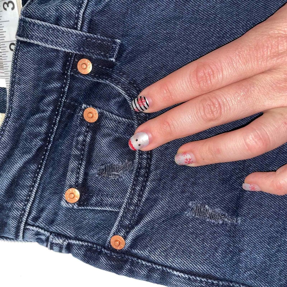 NWT Levi's Premium Wedgie Jeans Women's Button Fly New High Rise Tapered Leg 25 - Picture 8 of 15